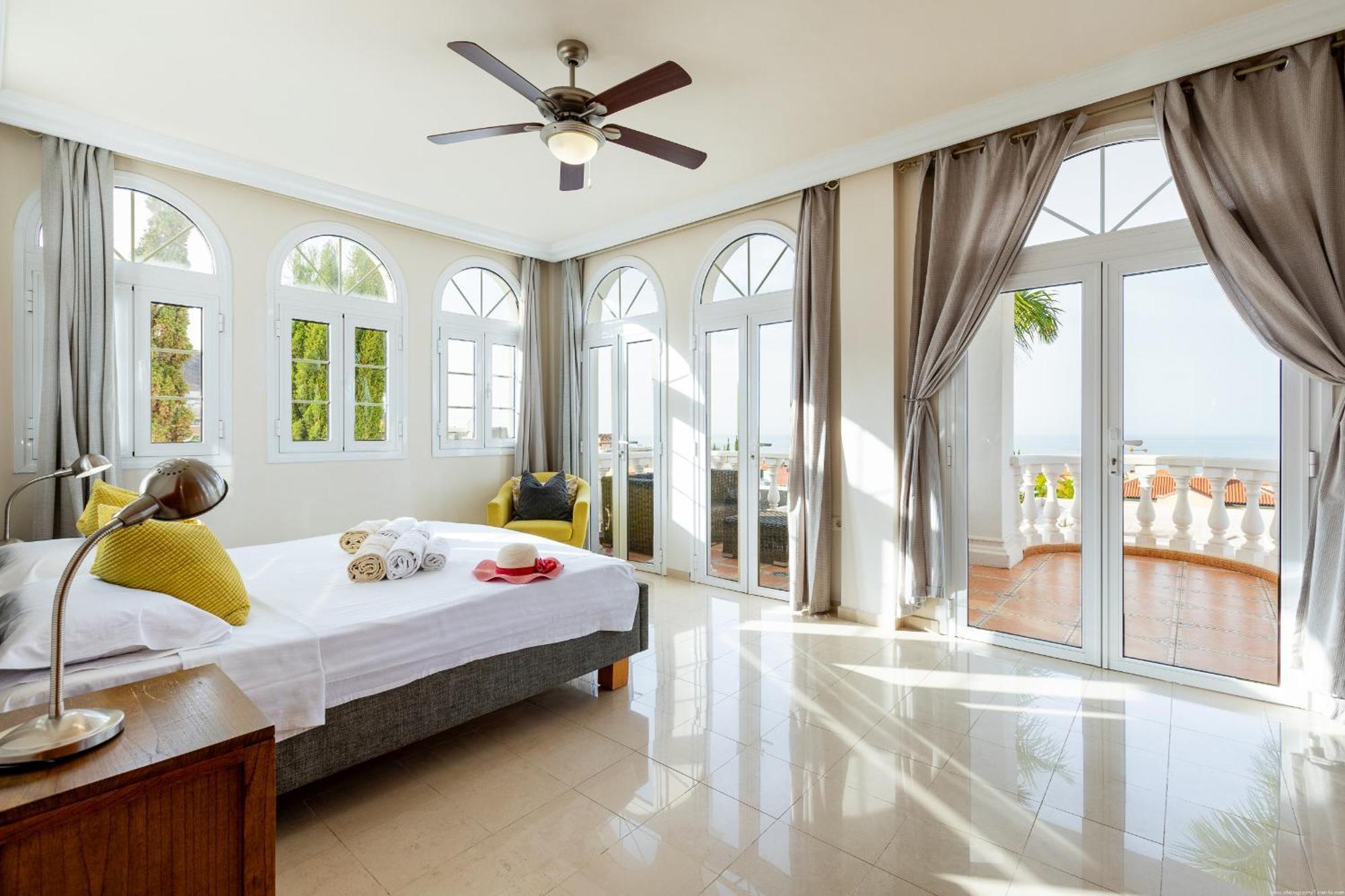Villa Ocean Palm, Heated Pool! Адехе Екстериор снимка