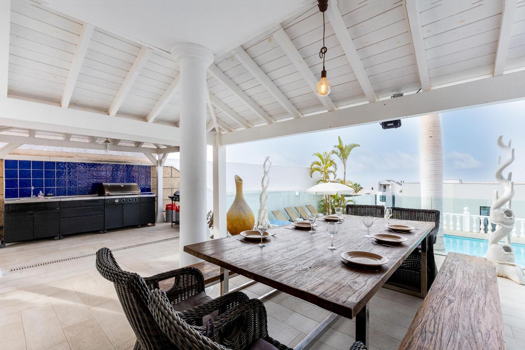 Villa Ocean Palm, Heated Pool! Адехе Екстериор снимка